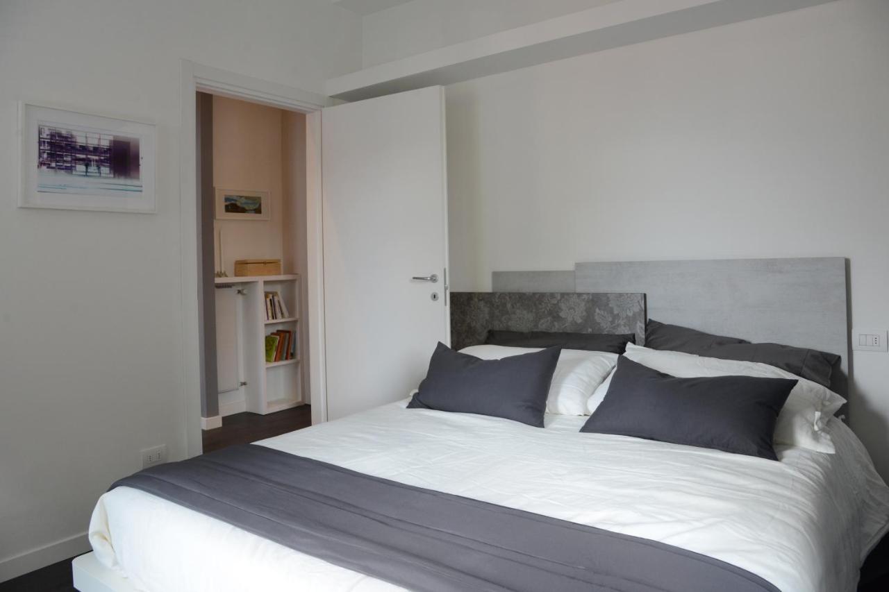 Rezzonico Suites - By Myhomeinكومو المظهر الخارجي الصورة