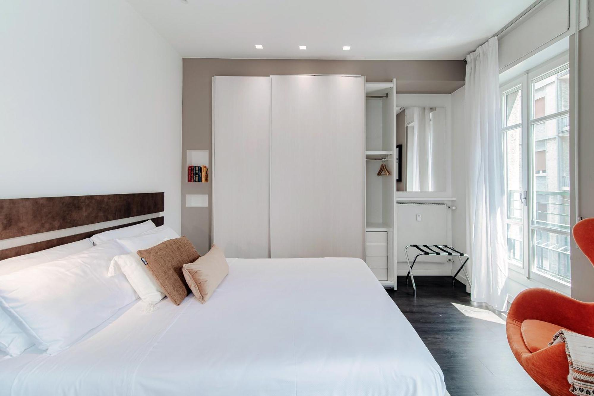 Rezzonico Suites - By Myhomeinكومو المظهر الخارجي الصورة